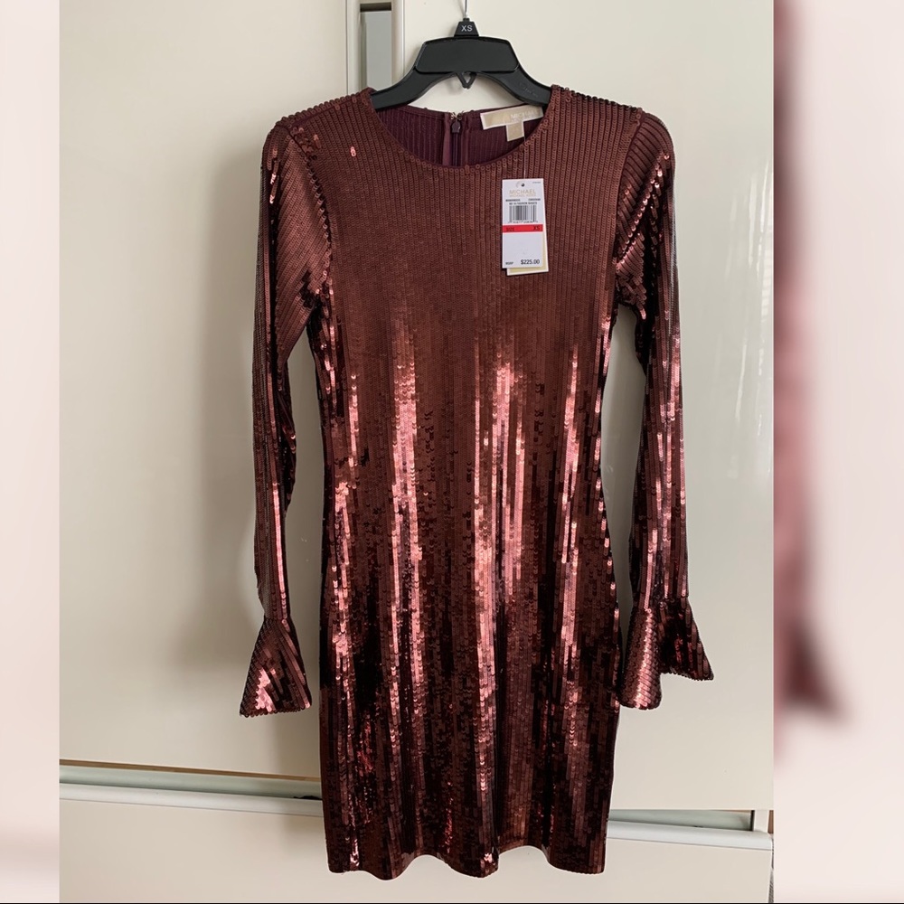 Michael Kors sequins dress color liquid Bronze, great for NYE!